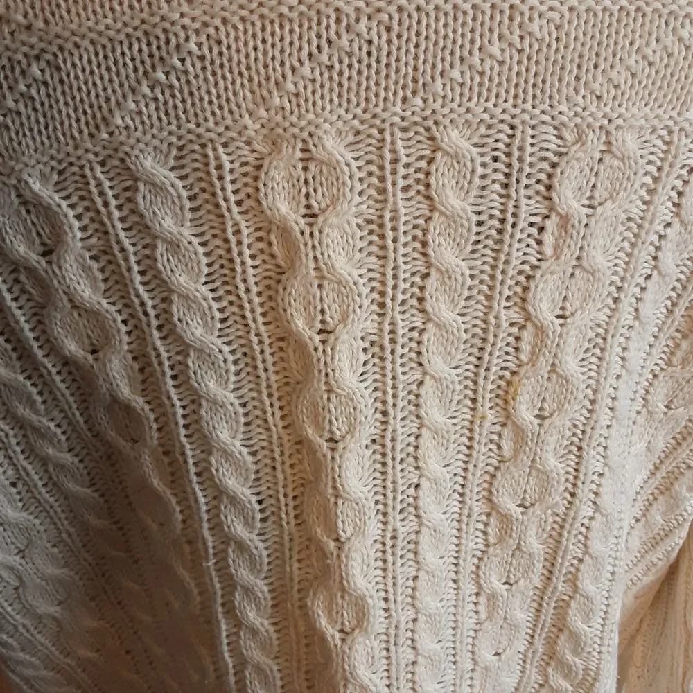 Oatmeal Linen Cable Knit Sweater - Picture 8 of 12
